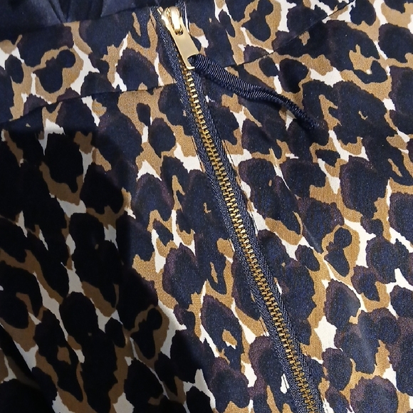 Ann Taylor Animal Print Pencil Skirt - Black and Brown - Picture 4 of 7